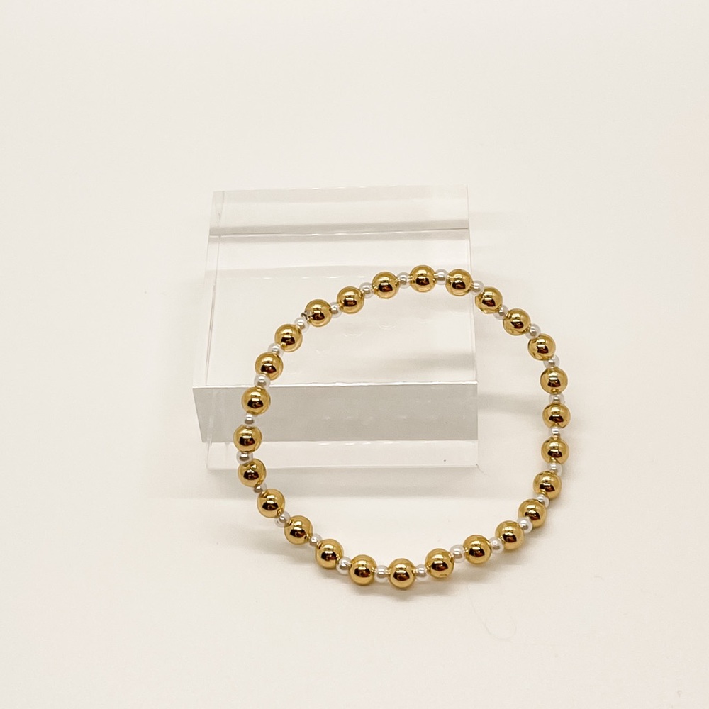 Handmade Gold and Pearl Bracelet